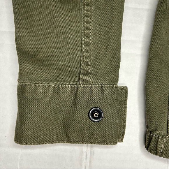 BCBG Military Green Collared Afghan Jacket Women’s XS Faux Fur Trim - Picture 9 of 13